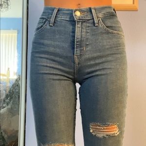 Levi’s 720 distressed skinny jeans
